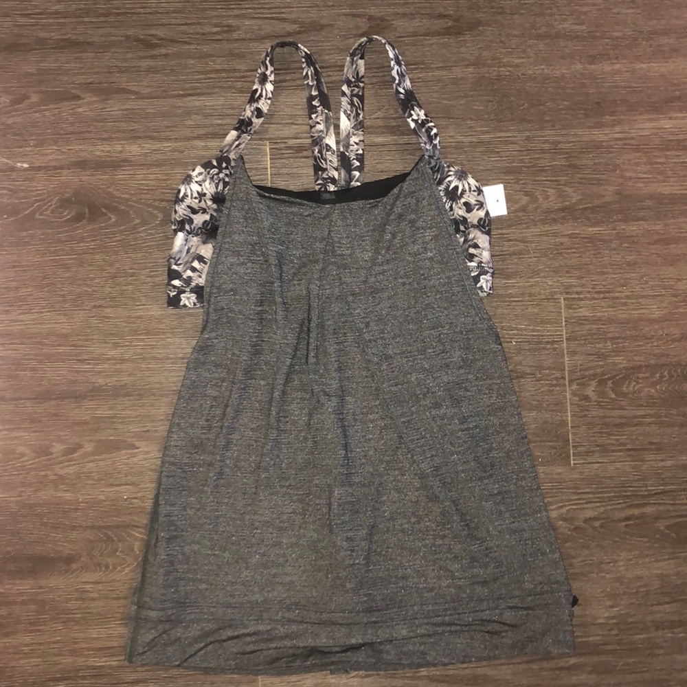 Lululemon tank top with sports bra